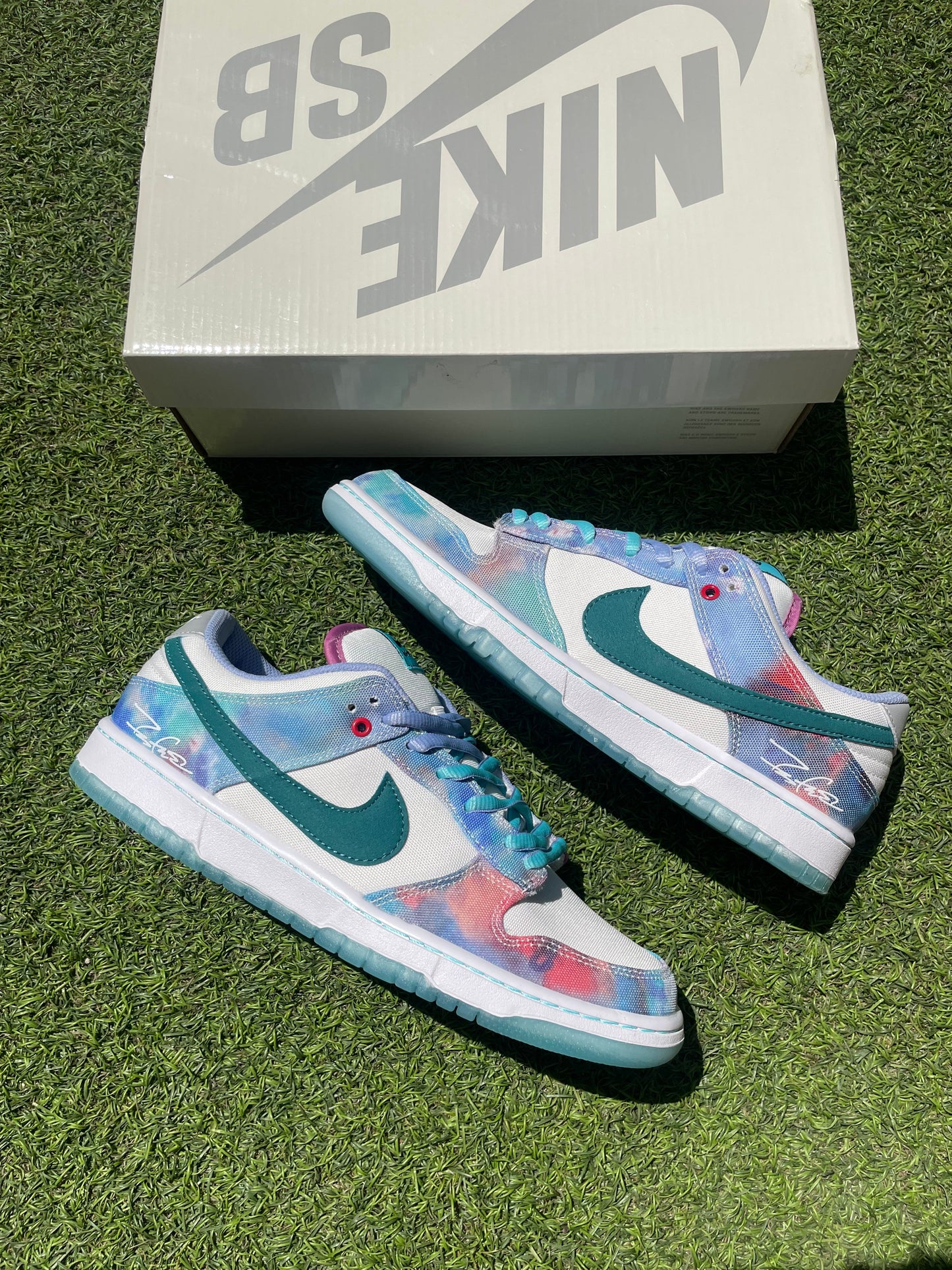 DUNK SB FUTURA