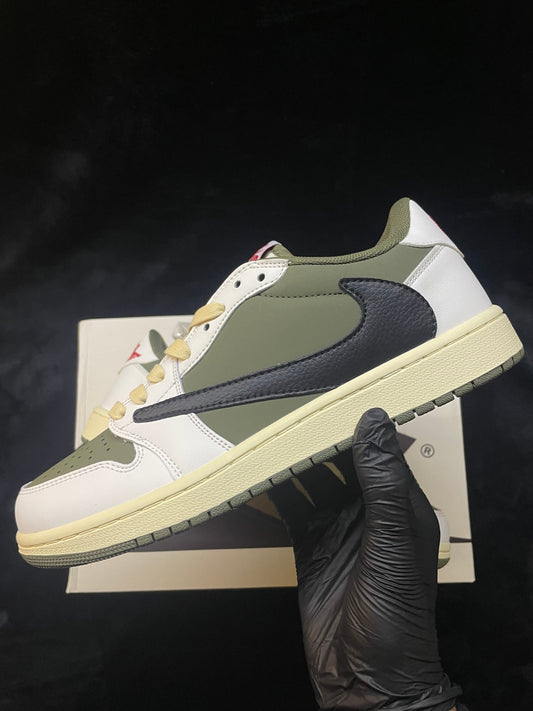 JORDAN 1 LOW TRAVIS SCOTT MEDIUM OLIVE