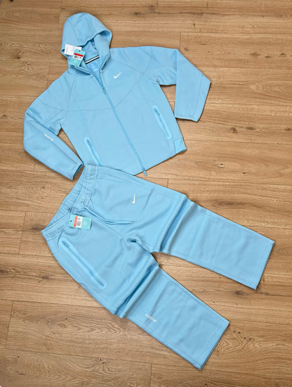 NIKE TECH FLEECE NOCTA AZUL