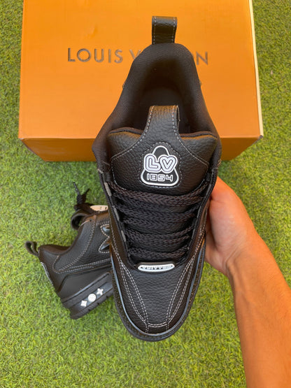 LOUIS VUITTON SKATE ALL BLACK